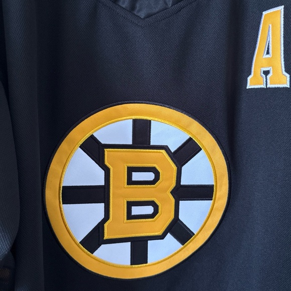 Fanatics Black and Gold Hockey Jersey - Picture 2 of 8